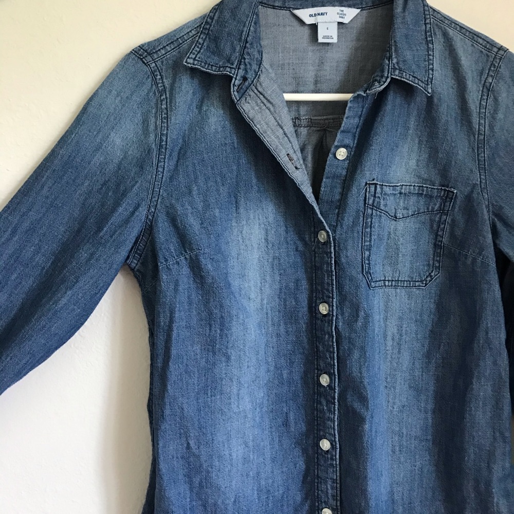 Old Navy // Button Down Top - image 7